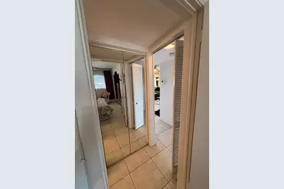 100 SE 6th Avenue, Unit #303, Pompano Beach, FL 33060 - Photo 11