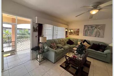 100 SE 6th Avenue, Unit #303, Pompano Beach, FL 33060 - Photo 21