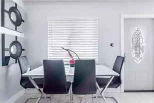 2711 NW 24th Ct, Fort Lauderdale, FL 33311 - Photo 13