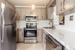 2711 NW 24th Ct, Fort Lauderdale, FL 33311 - Photo 15