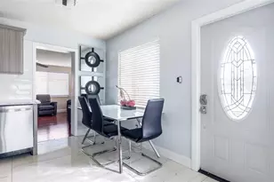 2711 NW 24th Ct, Fort Lauderdale, FL 33311 - Photo 21