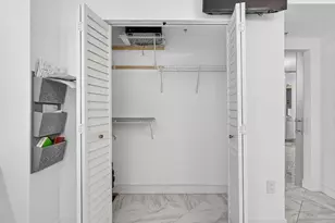 347 N New River Dr E, Fort Lauderdale, FL 33301 - Photo 13