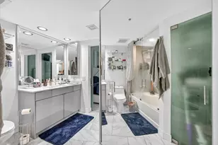 347 N New River Dr E, Fort Lauderdale, FL 33301 - Photo 15