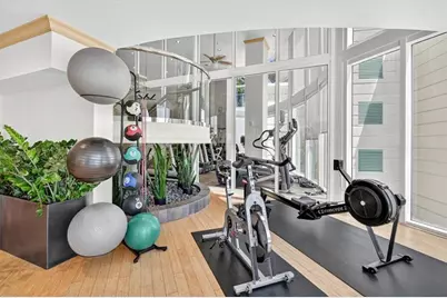 347 N New River Dr E, Unit #807, Fort Lauderdale, FL 33301 - Photo 23