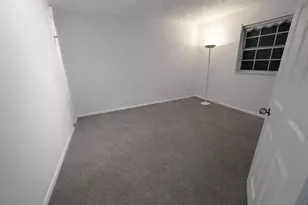 4281 NW 41st St, Lauderdale Lakes, FL 33319 - Photo 5