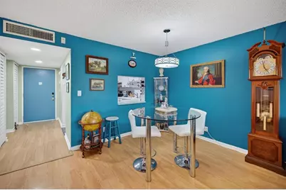 2312 S Cypress Bend Dr, Unit #405, Pompano Beach, FL 33069 - Photo 3