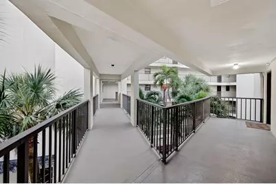 2312 S Cypress Bend Dr, Unit #405, Pompano Beach, FL 33069 - Photo 27