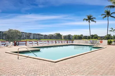 9235  Lagoon Pl, Unit #308, Davie, FL 33324 - Photo 41