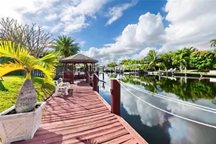 1735 NE 23rd Ave, Fort Lauderdale, FL 33305 - Photo 11