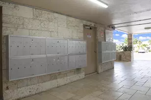 4700 Washington St, Hollywood, FL 33021 - Photo 17