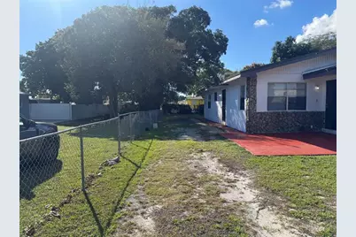 2156 NW 66th St, Miami, FL 33147 - Photo 3