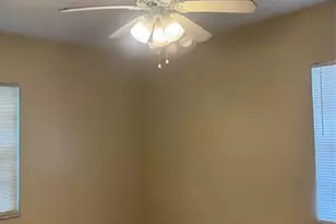 2156 NW 66th St, Miami, FL 33147 - Photo 19