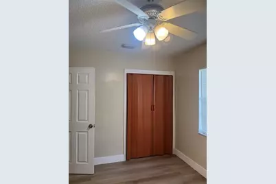 2156 NW 66th St, Miami, FL 33147 - Photo 17