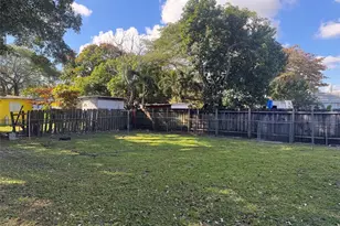 2156 NW 66th St, Miami, FL 33147 - Photo 5