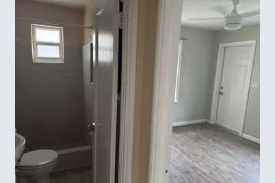 516 SW 15th St, Fort Lauderdale, FL 33315 - Photo 13