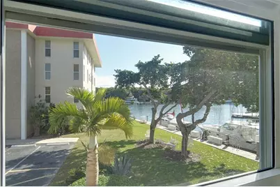 3050 NE 48th Ct, Unit #206, Lighthouse Point, FL 33064 - Photo 17