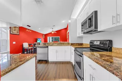 248 NW 116th Ter, Coral Springs, FL 33071 - Photo 7