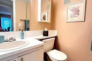 1076 Newport Q Unit, Deerfield Beach, FL 33442 - Photo 15