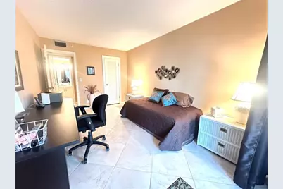 1076  Newport Q, Unit #1076, Deerfield Beach, FL 33442 - Photo 17