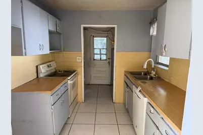 6911  Harding St, Hollywood, FL 33024 - Photo 5