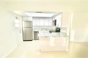 317 SE 12th Ave, Pompano Beach, FL 33060 - Photo 15