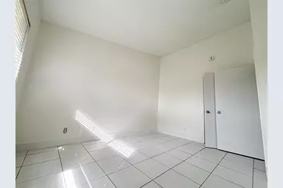 3553  Riverside Dr, Coral Springs, FL 33065 - Photo 21