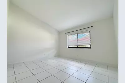 3553  Riverside Dr, Coral Springs, FL 33065 - Photo 15