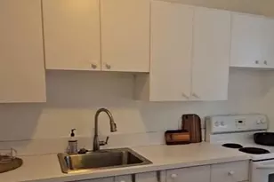 1021 SE Monterey Rd, Stuart, FL 34994 - Photo 5