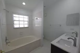 18713 SW 26th St, Miramar, FL 33029 - Photo 23