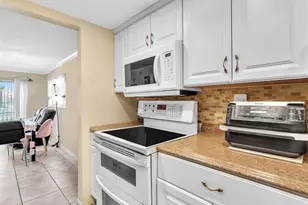 4115 NW 88th Ave, Coral Springs, FL 33065 - Photo 15