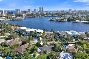 2525 SE 7th Dr, Pompano Beach, FL 33062 - Photo 3