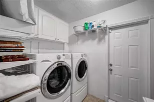 2525 SE 7th Dr, Pompano Beach, FL 33062 - Photo 17