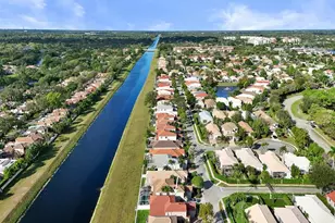 6298 Brava Way, Boca Raton, FL 33433 - Photo 9