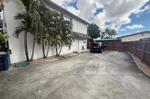 7325 SW 22nd St, Miami, FL 33122 - Photo 21