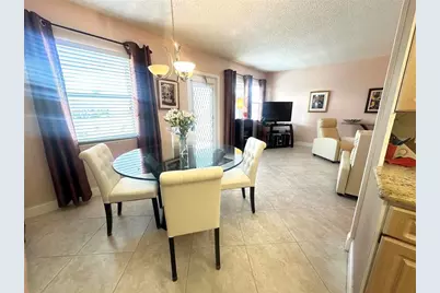 4004  Newport G, Unit #4004, Deerfield Beach, FL 33442 - Photo 7