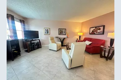 4004  Newport G, Unit #4004, Deerfield Beach, FL 33442 - Photo 3