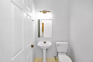 5240 NW 112th Way, Coral Springs, FL 33076 - Photo 17