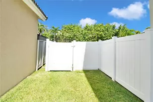 5240 NW 112th Way, Coral Springs, FL 33076 - Photo 41