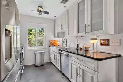 780 NW 33rd St, Oakland Park, FL 33309 - Photo 23