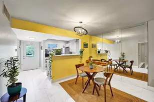 608 SW Natura Blvd, Deerfield Beach, FL 33441 - Photo 5