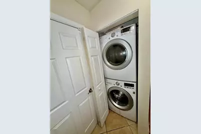 5171 NW 87th Ter, Lauderhill, FL 33351 - Photo 17