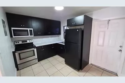 1113 SW 15th Ter, Unit #5, Fort Lauderdale, FL 33312 - Photo 1