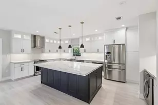 1660 SW 32nd Ct, Miami, FL 33145 - Photo 9