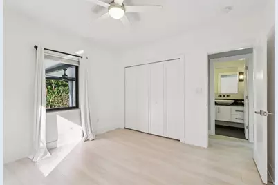 1660 SW 32nd Ct, Miami, FL 33145 - Photo 21