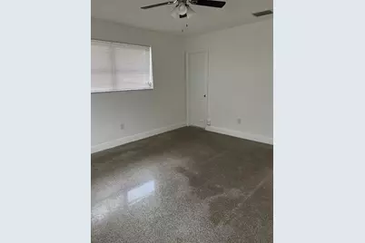 8550  Taft St, Pembroke Pines, FL 33024 - Photo 23