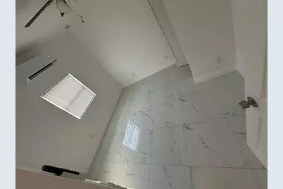 8550  Taft St, Pembroke Pines, FL 33024 - Photo 21