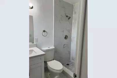 8550  Taft St, Pembroke Pines, FL 33024 - Photo 11