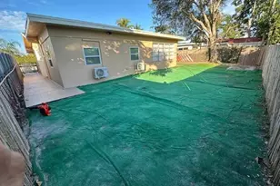 8550 Taft St, Pembroke Pines, FL 33024 - Photo 39