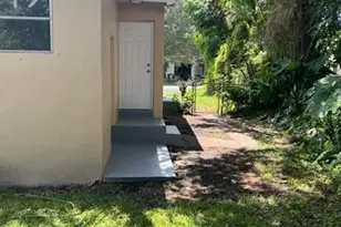 6817 SW 10th St, Pembroke Pines, FL 33023 - Photo 23