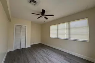 6817 SW 10th St, Pembroke Pines, FL 33023 - Photo 19